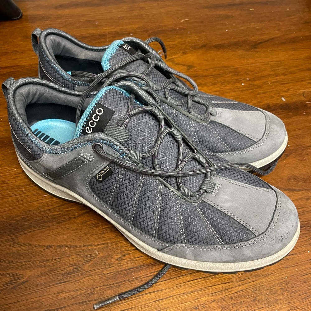 ECCO Aspina Women's  Athletic Shoes